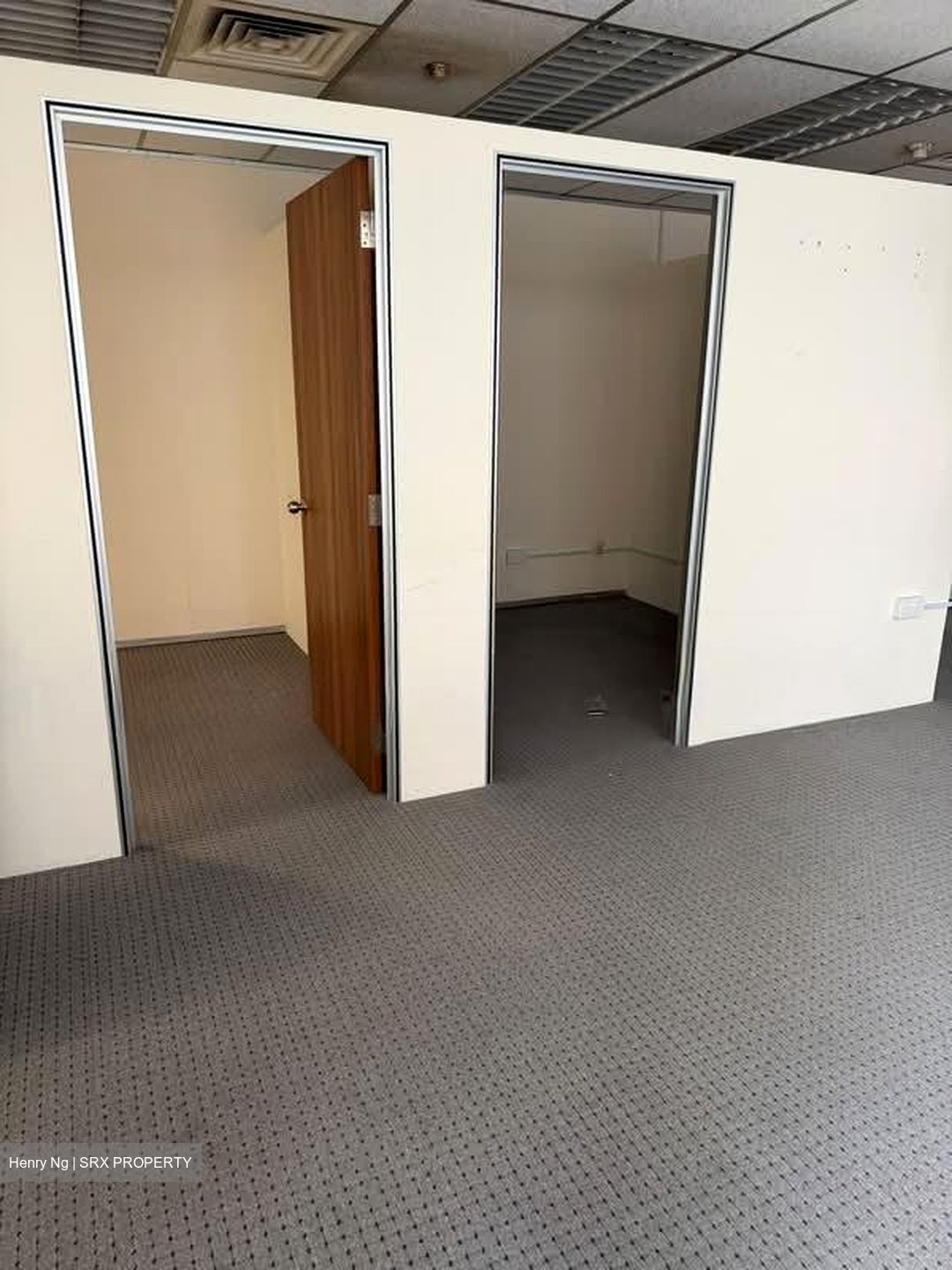 Tong Eng Building (D1), Office #587099521